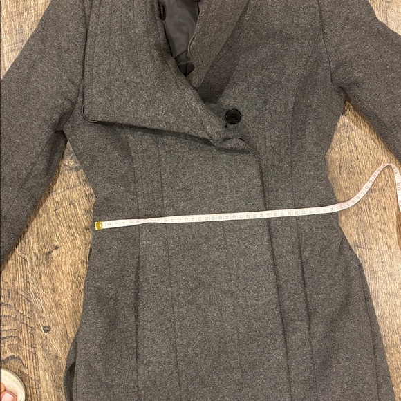 Aritzia Babaton Charcoal Gray Coat - Picture 15 of 17
